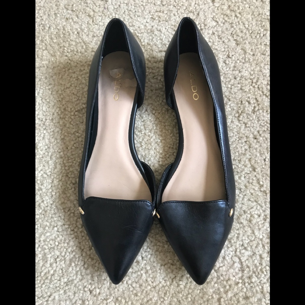 Aldo women’s black flats size 7.5